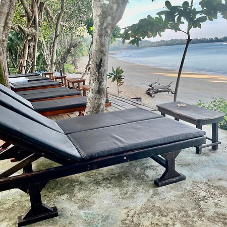 Starlight Beach Resort Koh Phayam Extérieur photo