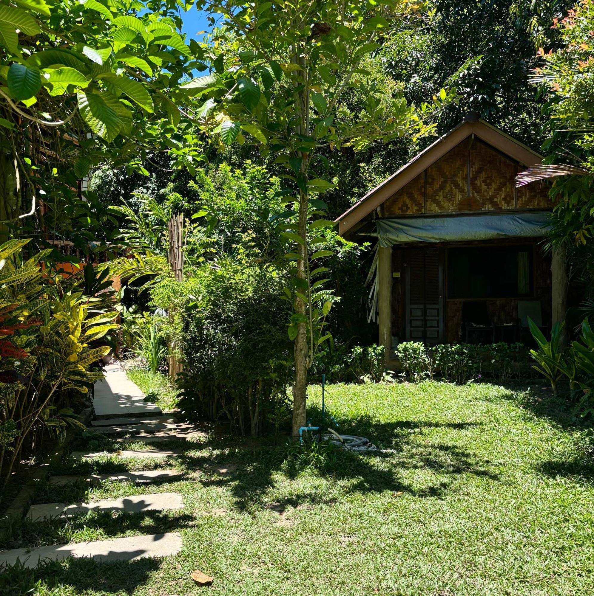 Starlight Beach Resort Koh Phayam Extérieur photo